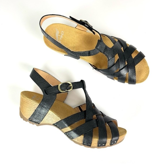 Like New! Dansko Tinley Strappy Leather Sandals Black Size 37 US 6.5 / 7 - Picture 2 of 6